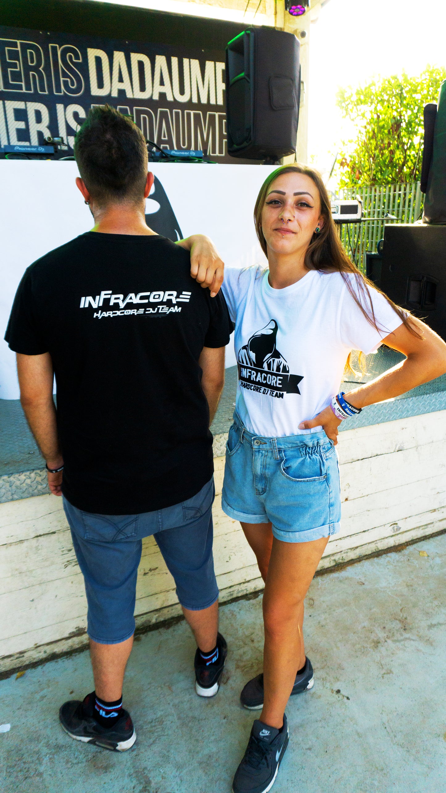 Infracore Pack (T-Shirt + Portachiavi)